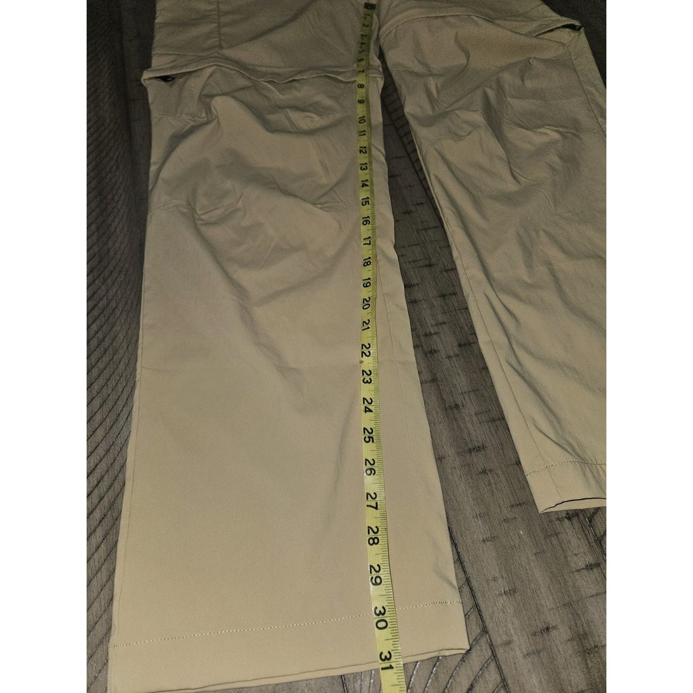 LL Bean Hiking Pant Men M Khaki Outdoor Convertible Zip Off Gorpcore Fish UPF 50 - Picture 7 of 11